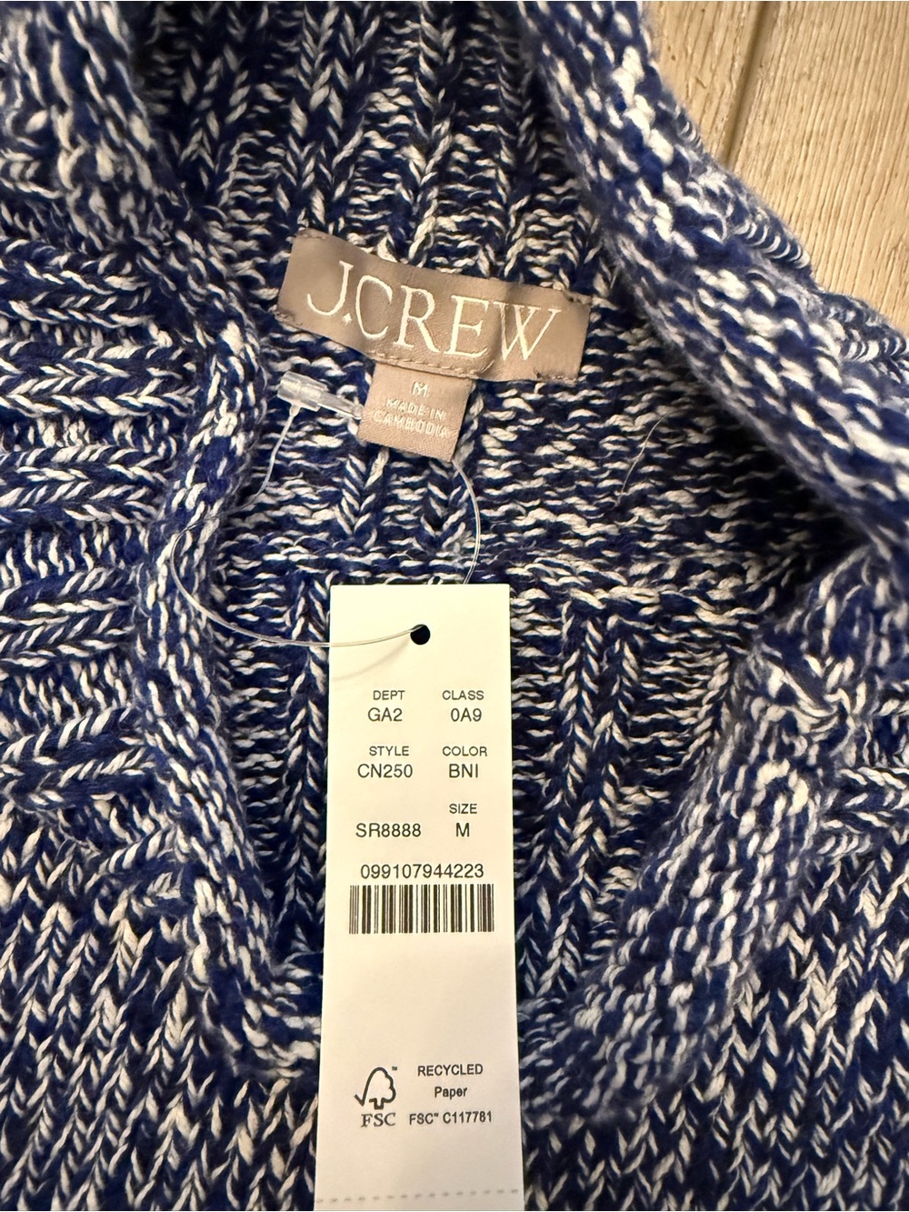 J crew Rollneck sweater NWT - Picture 2 of 4